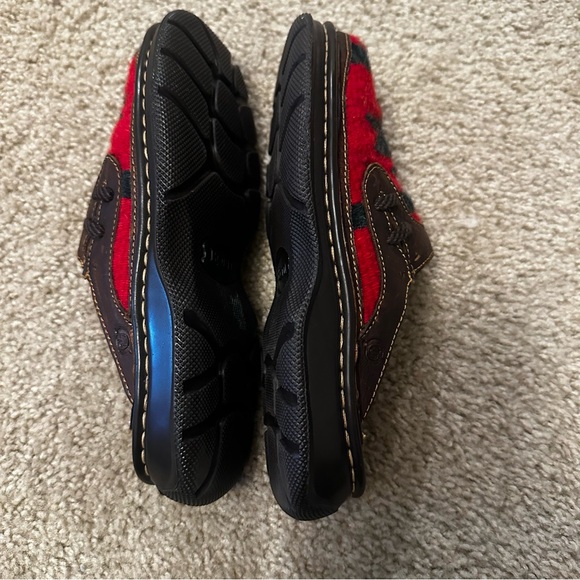 SOLD - Picture 8 of 11